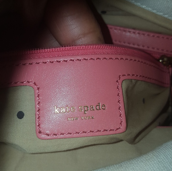 KATE SPADE IVORY AND CORAL SHOULDER BAG - Picture 2 of 3